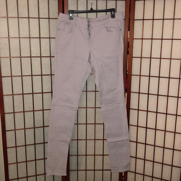 Paris Blues Lavender Jeans From Alloy EUC - Picture 3 of 8
